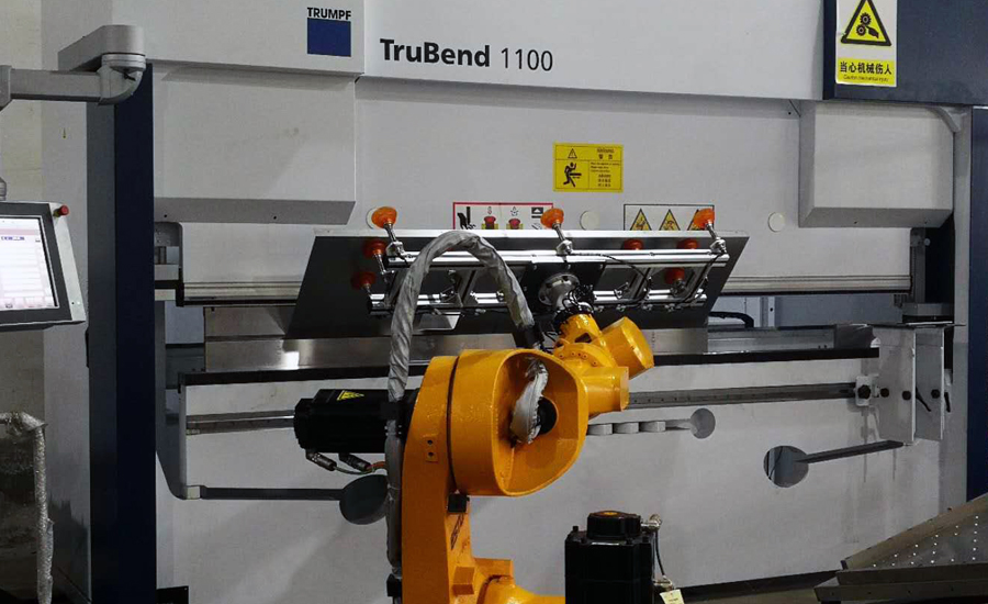 6自動折彎機.jpg 6自動折彎機.jpg