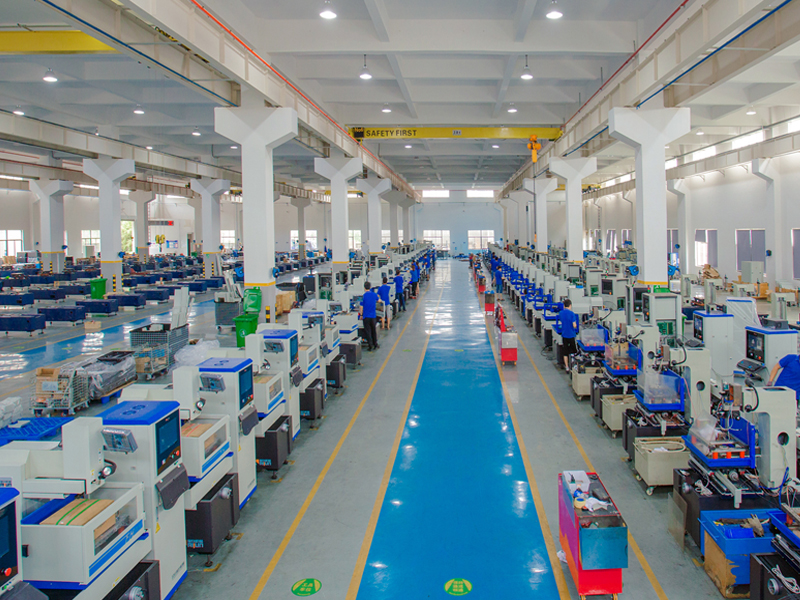 裝配車間.jpg 裝配車間.jpg